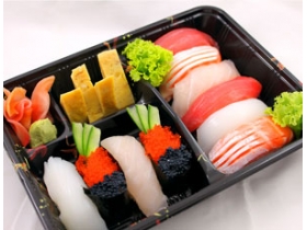 Gia công hộp nhựa đựng sushi